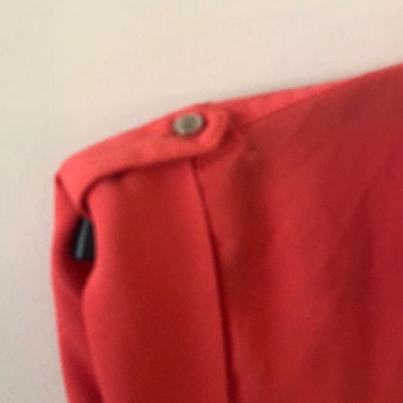 Cute pink top! - Picture 3 of 5